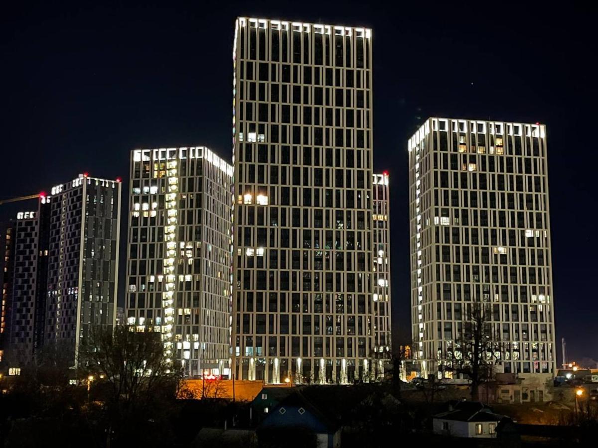 Slavutich Apartments Near Metro Station Kiev Extérieur photo