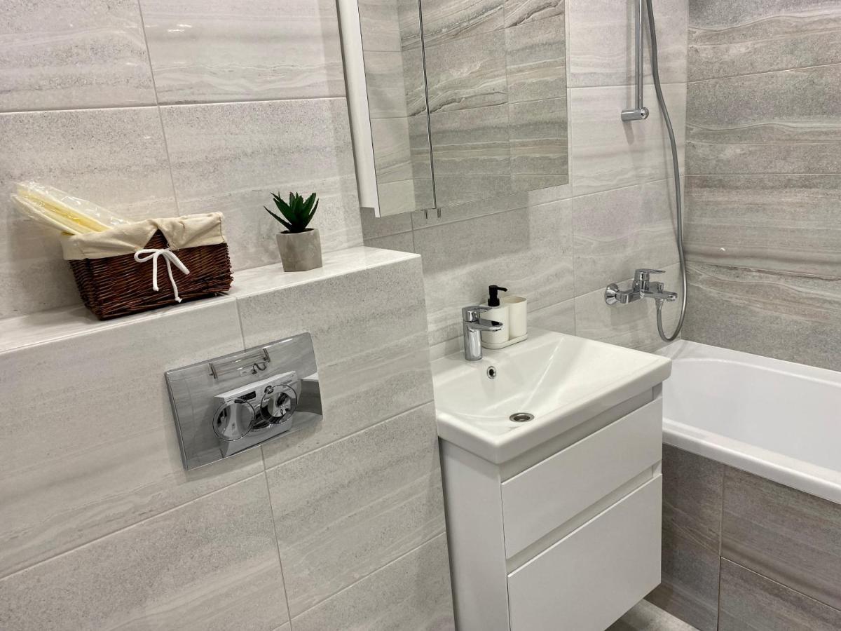 Slavutich Apartments Near Metro Station Kiev Extérieur photo